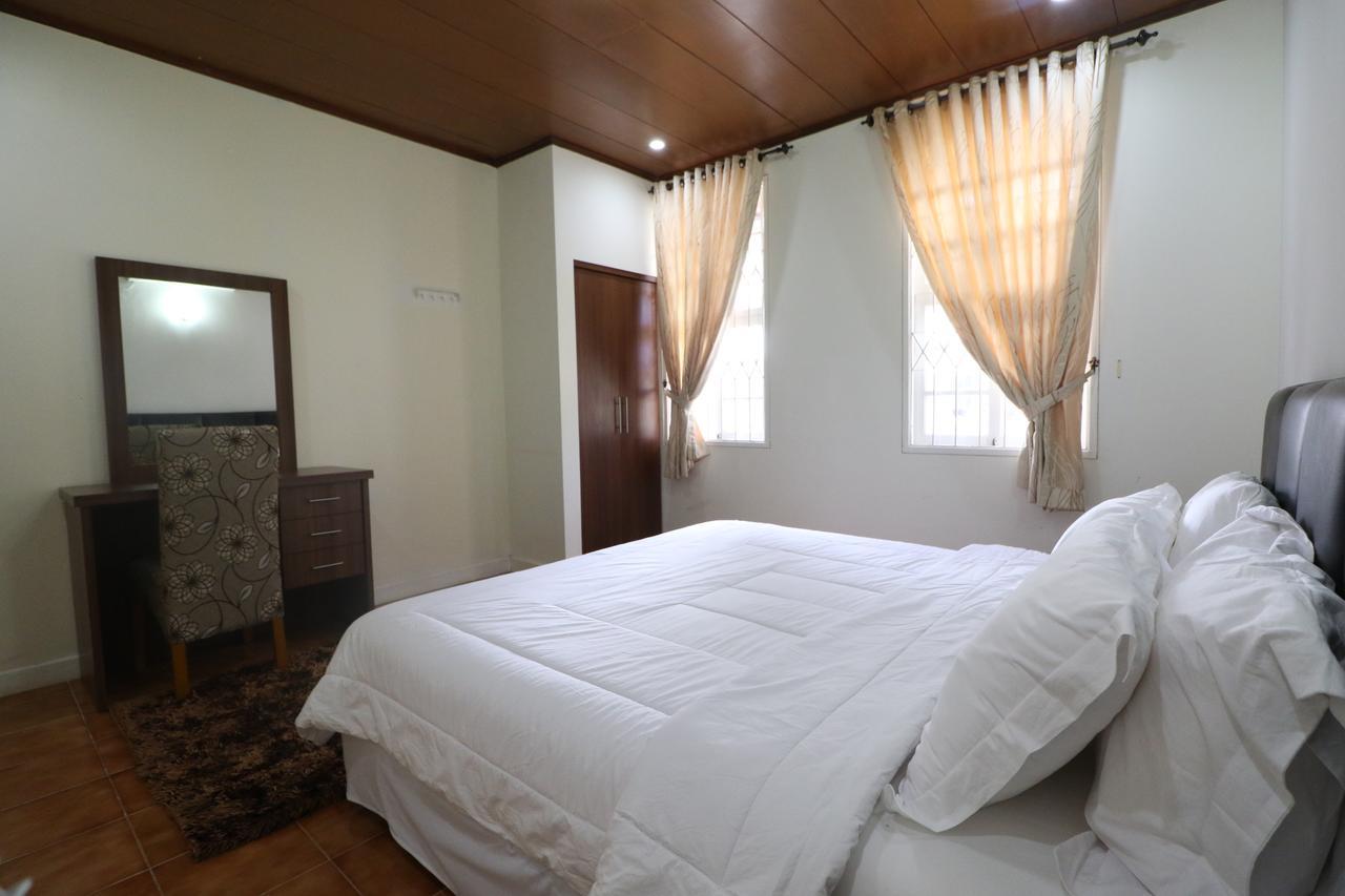 Diyar Villas Puncak Q4/11 Exteriör bild